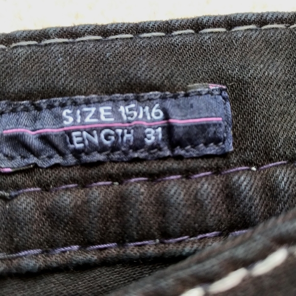 EUC Vigoss Black Chelsea Skinny Jean Sz 15/16, 31" Long - Picture 10 of 11